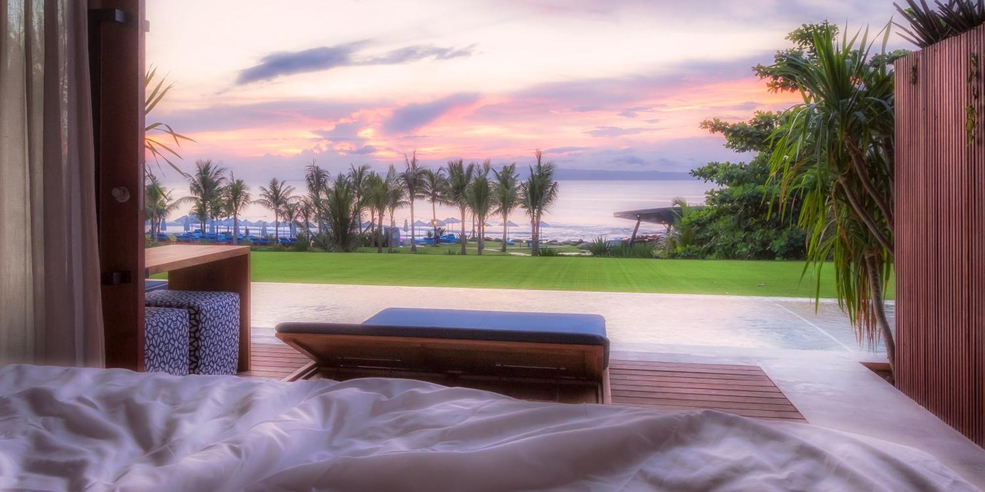 Hotel Komune And Beach Club Bali Керамас Екстериор снимка